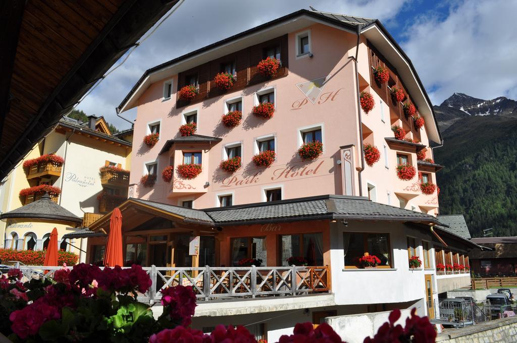 Park Hotel Santa Caterina Valfurva Exterior photo